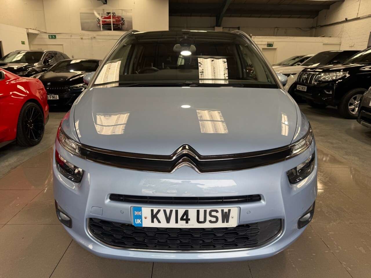 A 2014 CITROEN GRAND C4 PICASSO 1.6 e-HDi Airdream Exclusive+ MPV 5dr Diesel ETG6 Euro 5 (s/s) (115 ps) A 2014 CITROEN GRAND C4 PICASSO 1.6 e-HDi Airdream Exclusive+ MPV 5dr Diesel ETG6 Euro 5 (s/s) (115 ps)