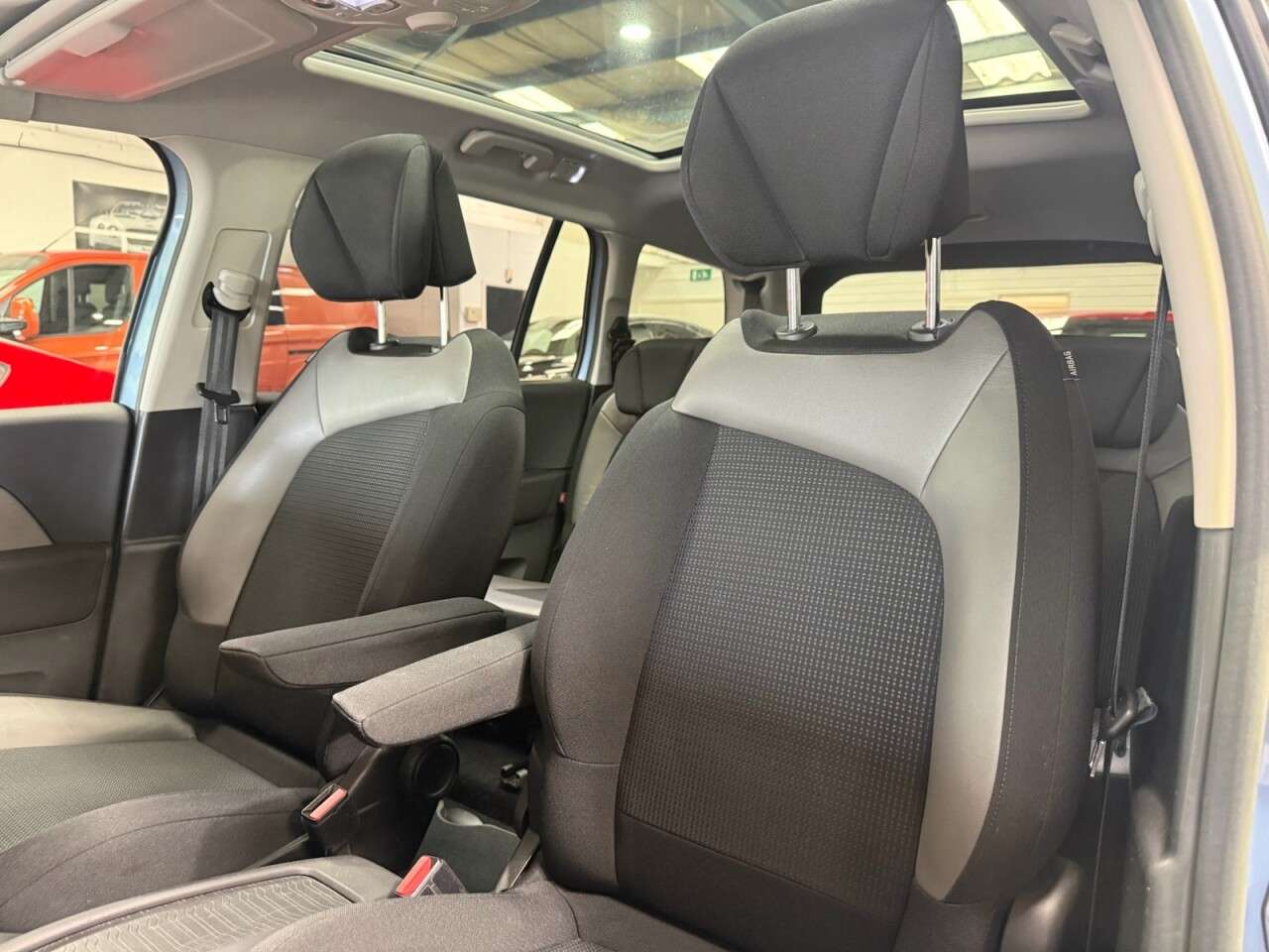 2014 CITROEN GRAND C4 PICASSO 2014 CITROEN GRAND C4 PICASSO