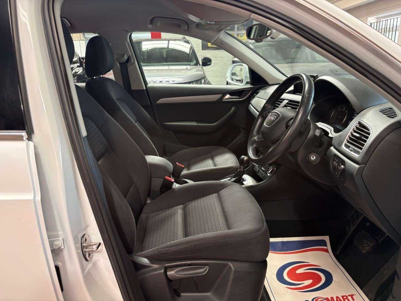 2014 AUDI Q3 2014 AUDI Q3