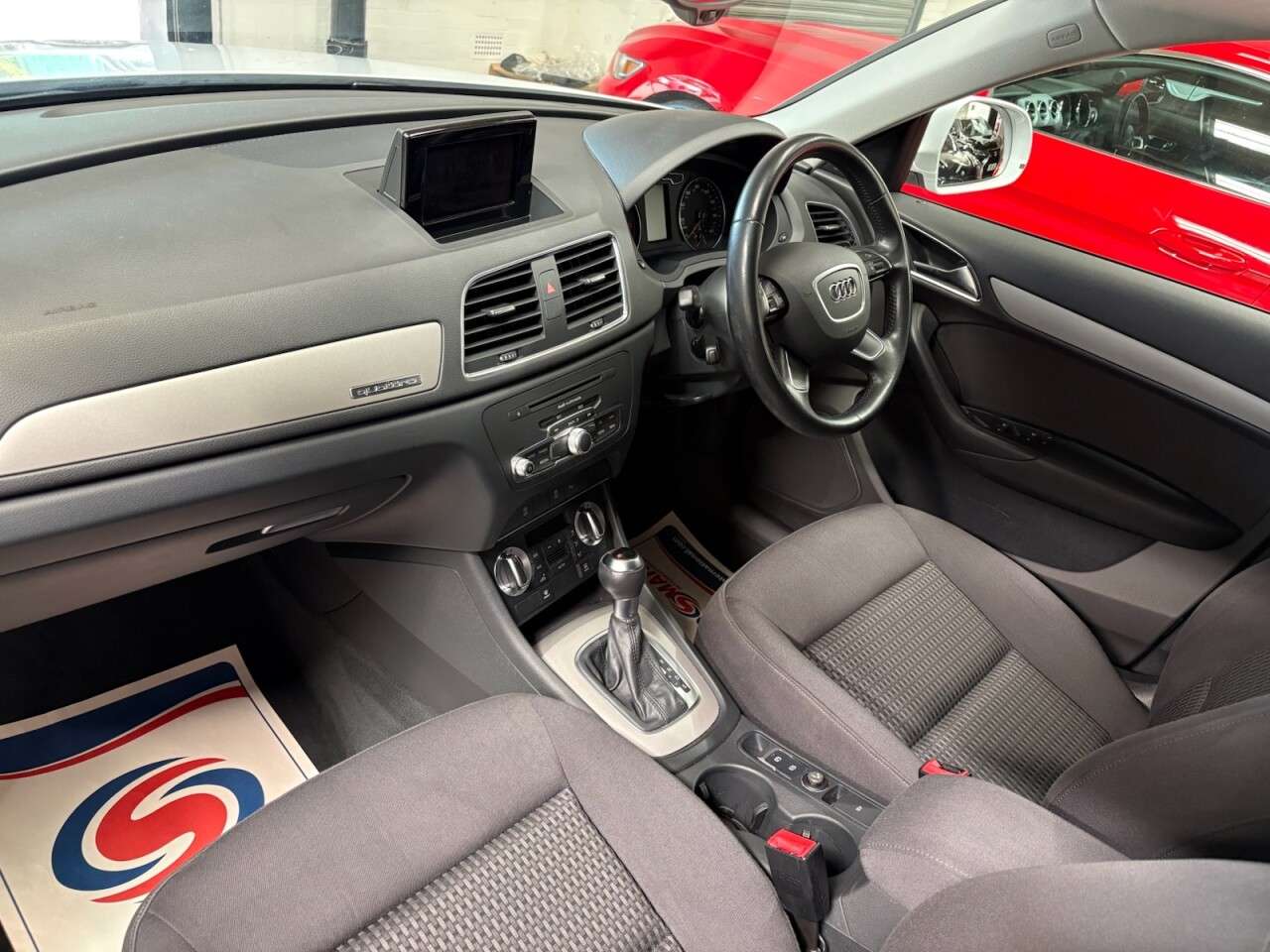 2014 AUDI Q3 2014 AUDI Q3