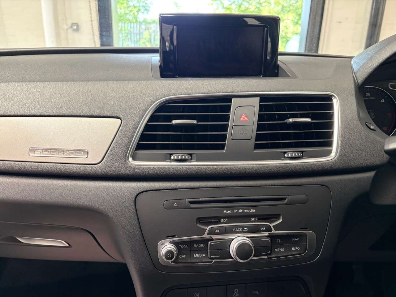 2014 AUDI Q3 2014 AUDI Q3