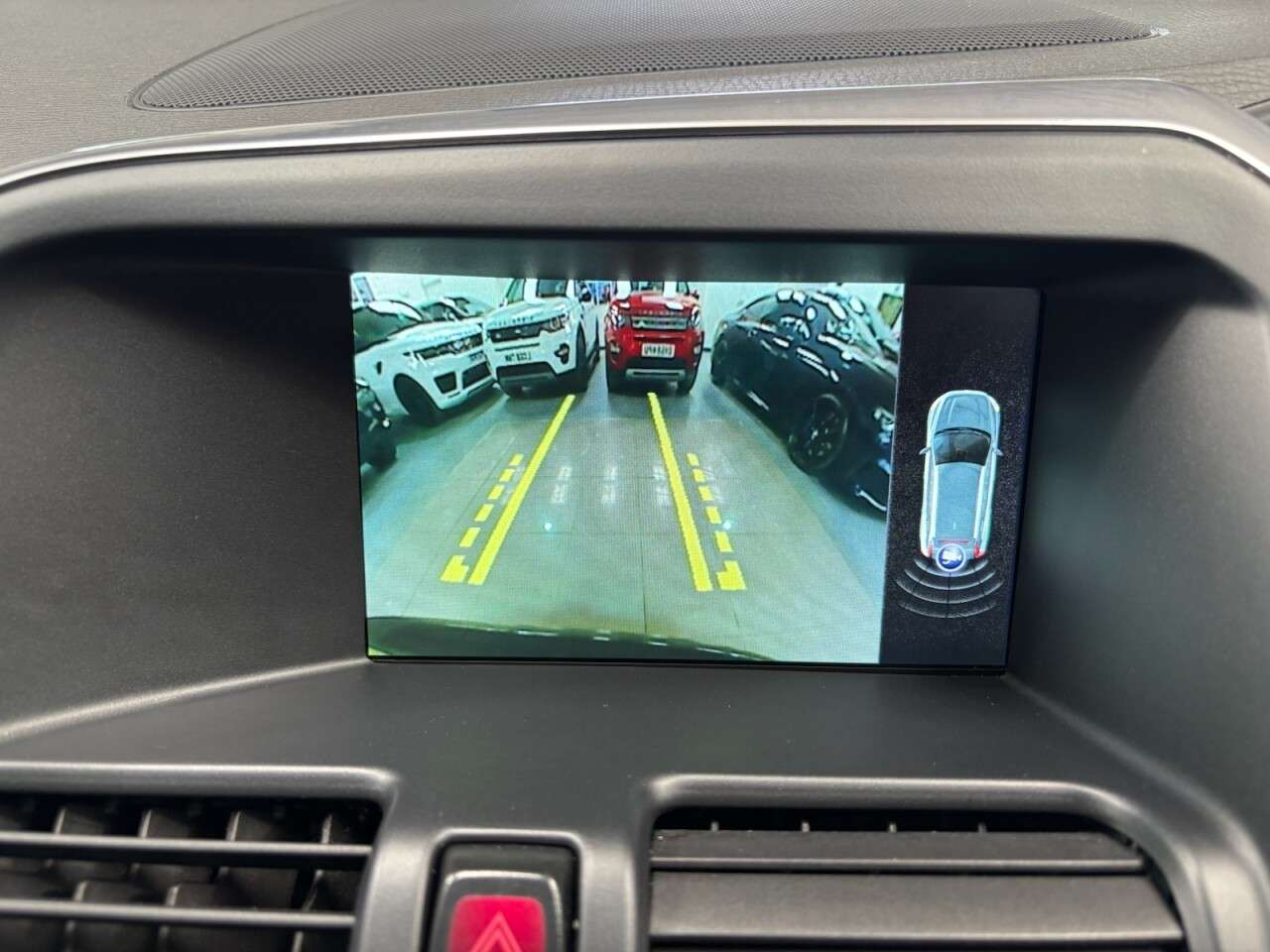 2015 VOLVO XC60 2015 VOLVO XC60
