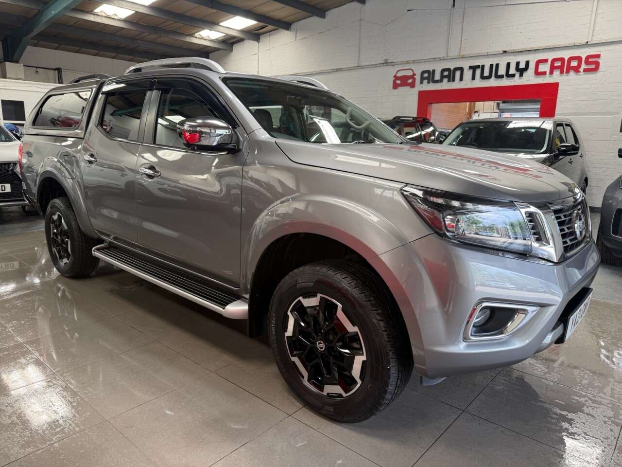A 2021 NISSAN NAVARA 2.3 dCi Tekna Pickup Double Cab 4dr Diesel Auto 4WD Euro 6 (190 ps) A 2021 NISSAN NAVARA 2.3 dCi Tekna Pickup Double Cab 4dr Diesel Auto 4WD Euro 6 (190 ps)