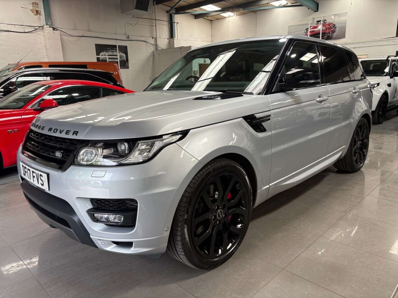 A 2017 LAND ROVER RANGE ROVER SPORT 3.0h SDV6 Autobiography Dynamic SUV 5dr Diesel Hybrid Auto 4WD Euro 6 (s/s) A 2017 LAND ROVER RANGE ROVER SPORT 3.0h SDV6 Autobiography Dynamic SUV 5dr Diesel Hybrid Auto 4WD Euro 6 (s/s)