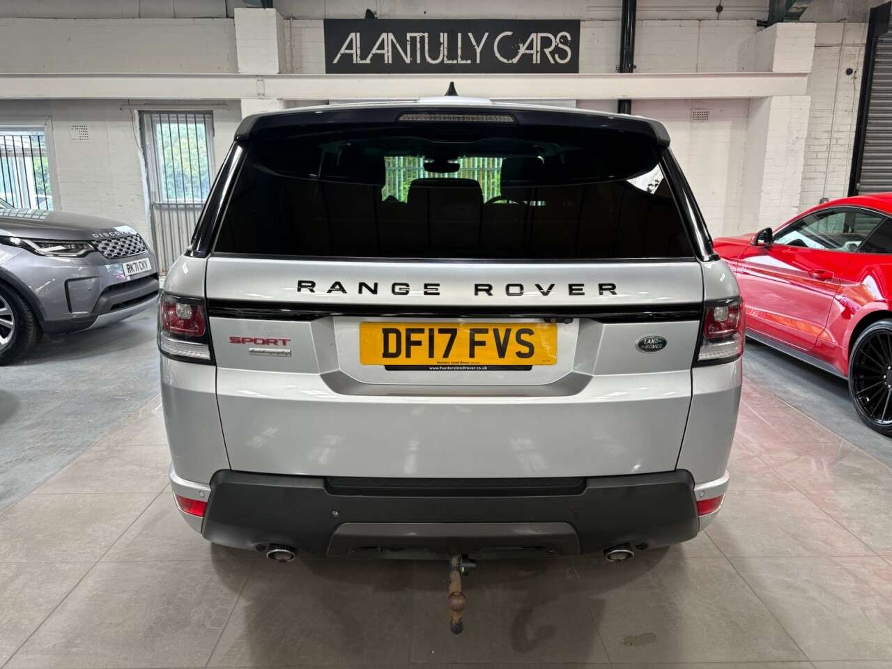 A 2017 LAND ROVER RANGE ROVER SPORT 3.0h SDV6 Autobiography Dynamic SUV 5dr Diesel Hybrid Auto 4WD Euro 6 (s/s) A 2017 LAND ROVER RANGE ROVER SPORT 3.0h SDV6 Autobiography Dynamic SUV 5dr Diesel Hybrid Auto 4WD Euro 6 (s/s)