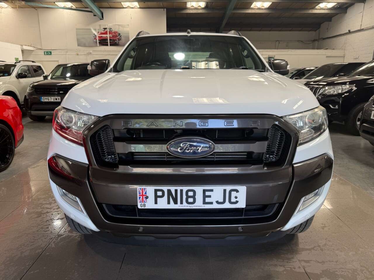 A 2018 FORD RANGER 3.2 TDCi Wildtrak Pickup Double Cab 4dr Diesel Auto 4WD Euro 5 (200 ps) A 2018 FORD RANGER 3.2 TDCi Wildtrak Pickup Double Cab 4dr Diesel Auto 4WD Euro 5 (200 ps)
