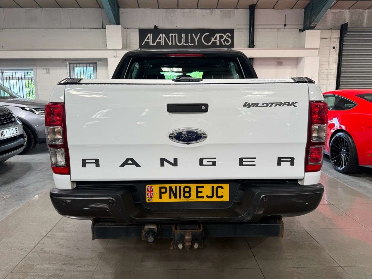 A 2018 FORD RANGER 3.2 TDCi Wildtrak Pickup Double Cab 4dr Diesel Auto 4WD Euro 5 (200 ps) A 2018 FORD RANGER 3.2 TDCi Wildtrak Pickup Double Cab 4dr Diesel Auto 4WD Euro 5 (200 ps)