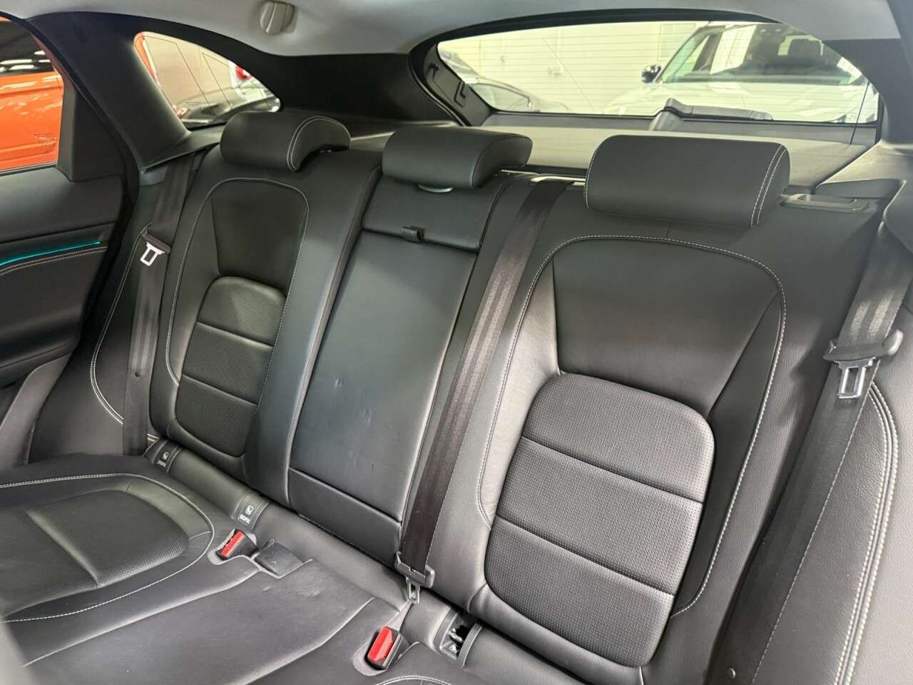 2017 JAGUAR F-PACE 2017 JAGUAR F-PACE