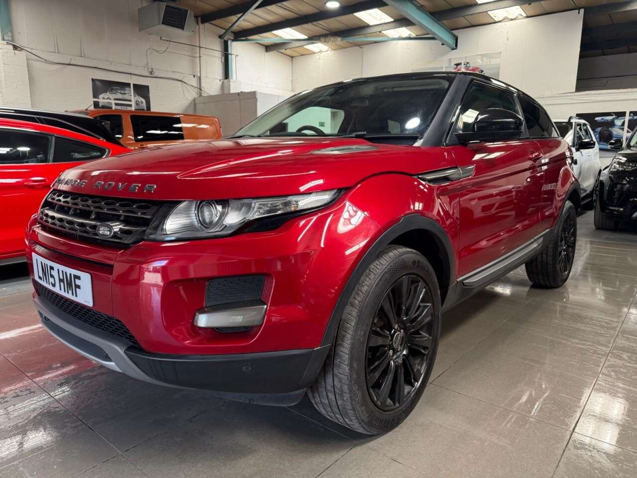 A 2015 LAND ROVER RANGE ROVER EVOQUE SD4 PURE TECH A 2015 LAND ROVER RANGE ROVER EVOQUE SD4 PURE TECH