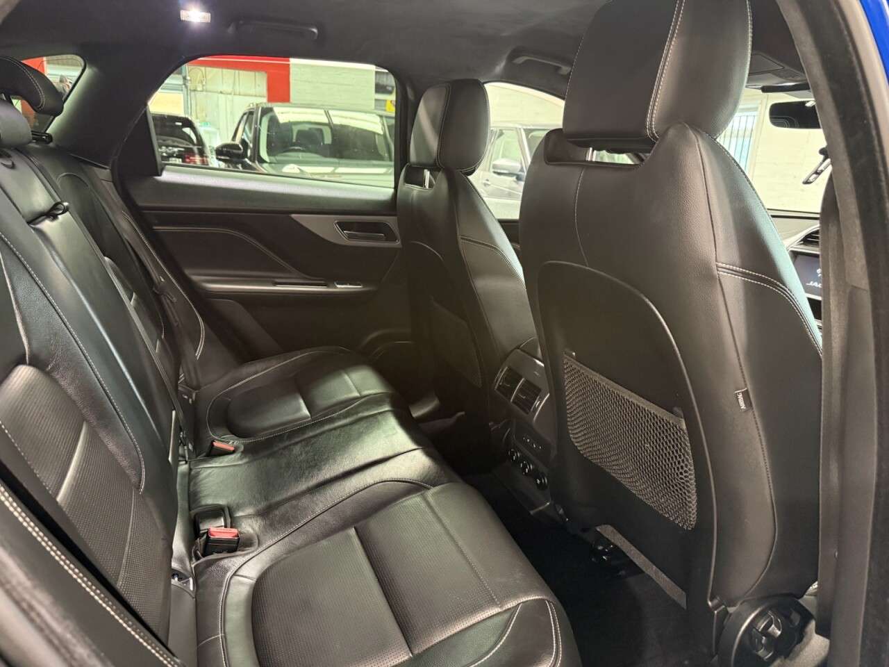 2019 JAGUAR F-PACE 2019 JAGUAR F-PACE
