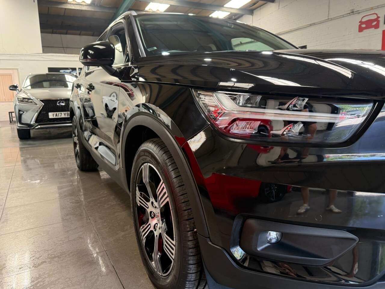 2018 VOLVO XC40 2018 VOLVO XC40