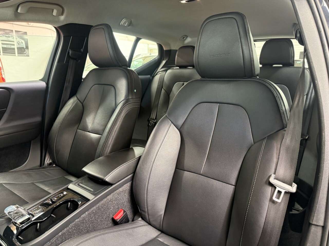 2018 VOLVO XC40 2018 VOLVO XC40
