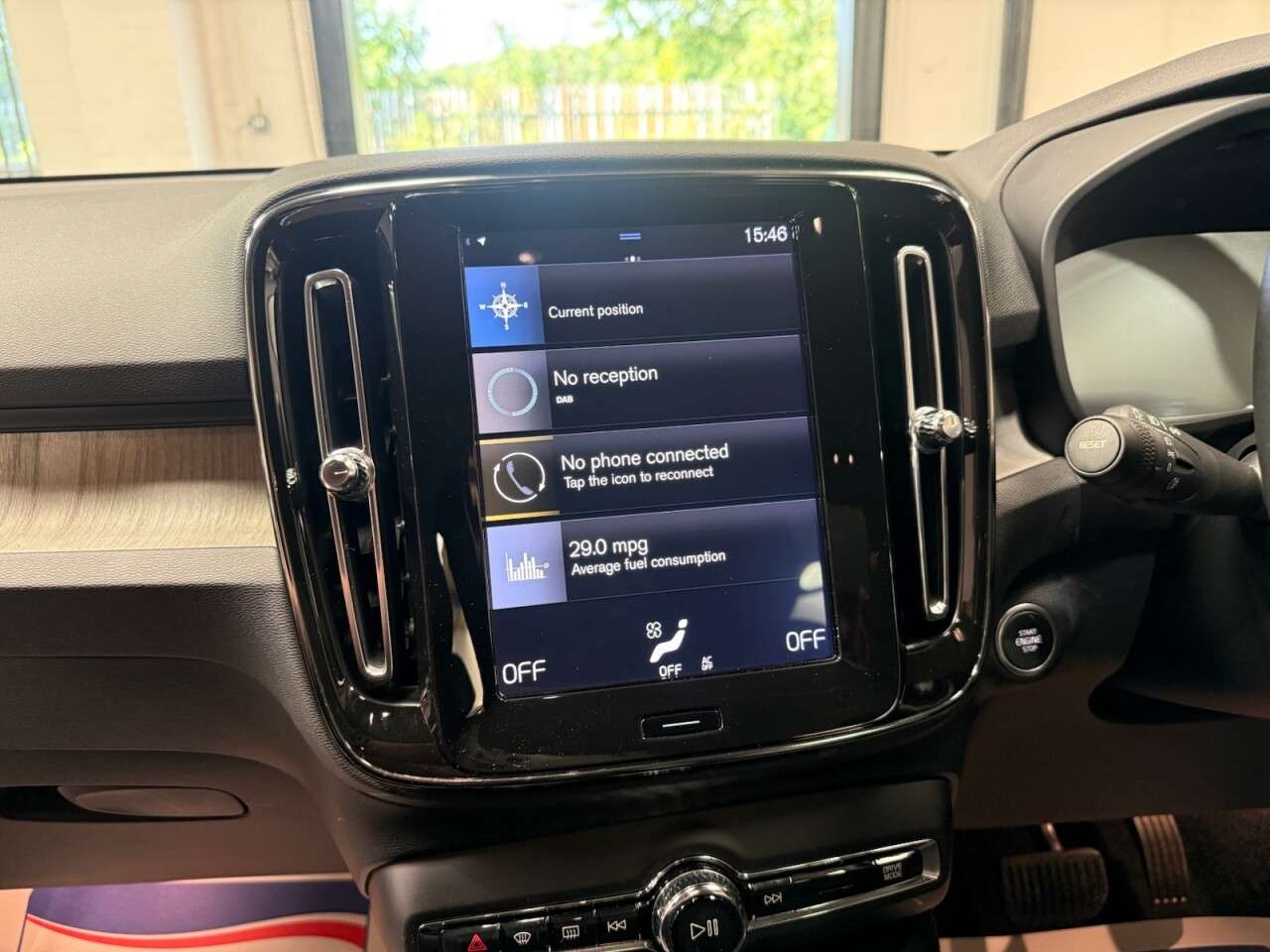 2018 VOLVO XC40 2018 VOLVO XC40