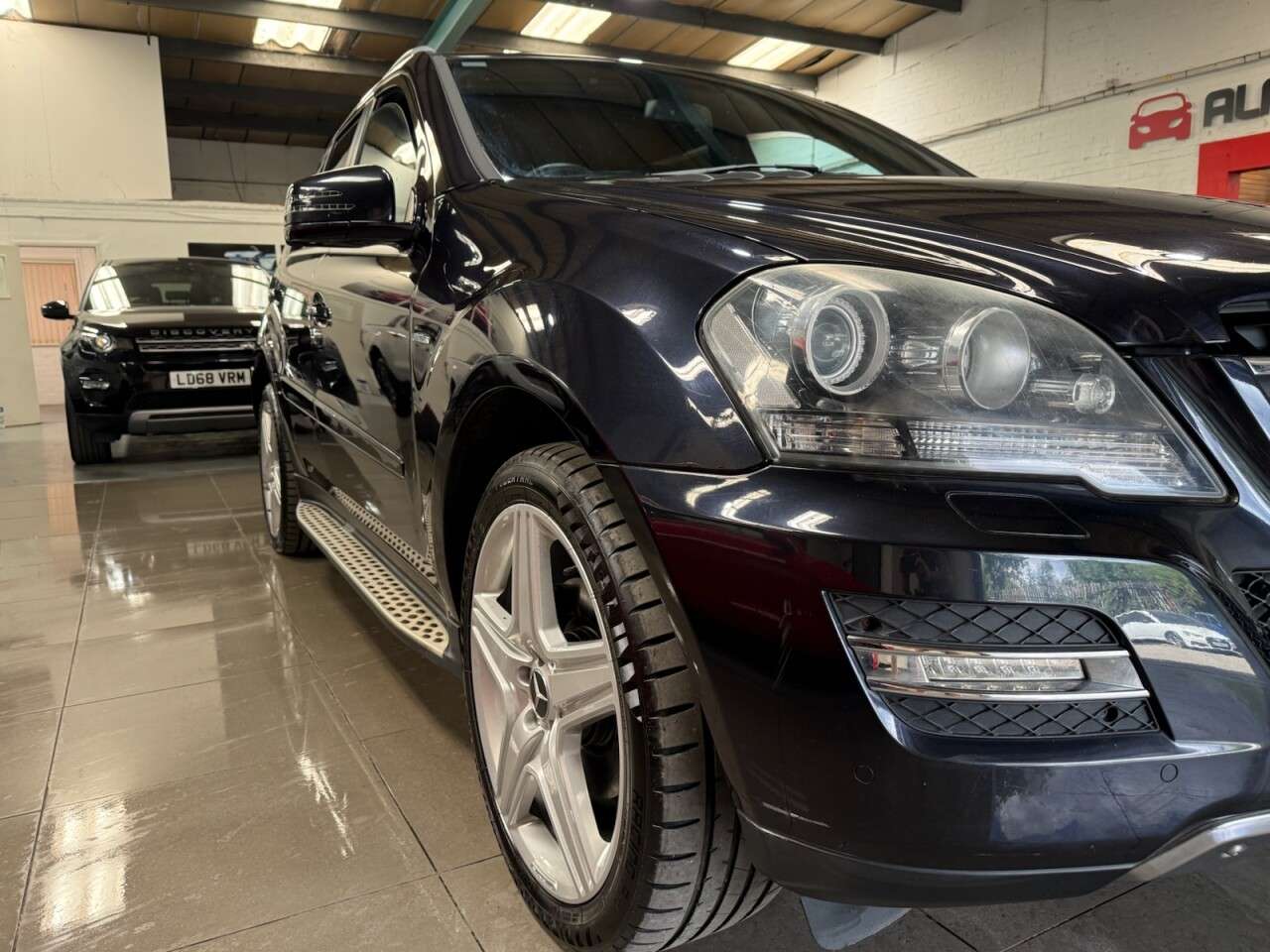 2011 MERCEDES-BENZ M CLASS 2011 MERCEDES-BENZ M CLASS