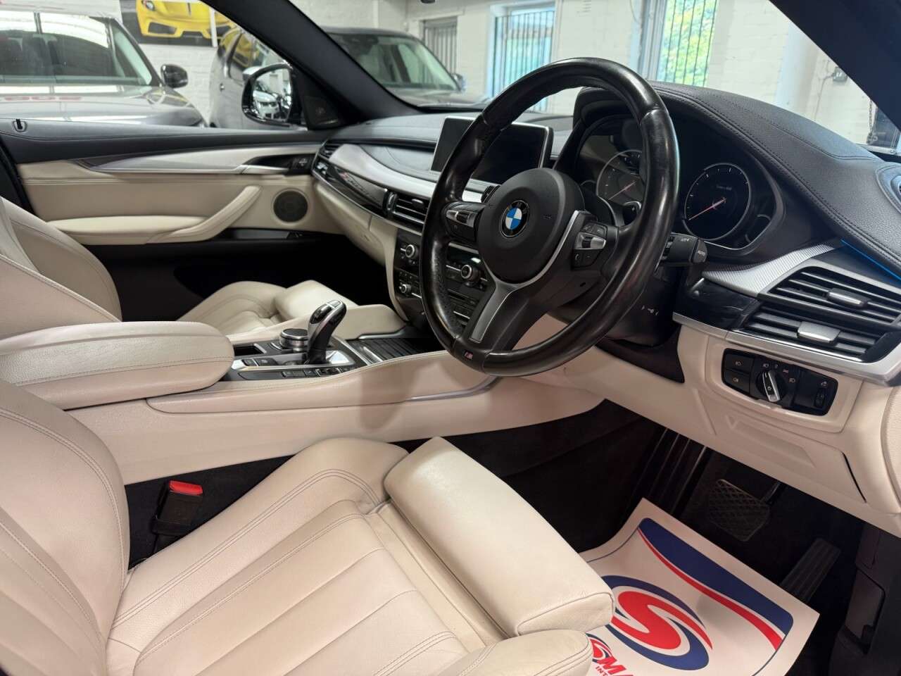 2018 BMW X6 2018 BMW X6