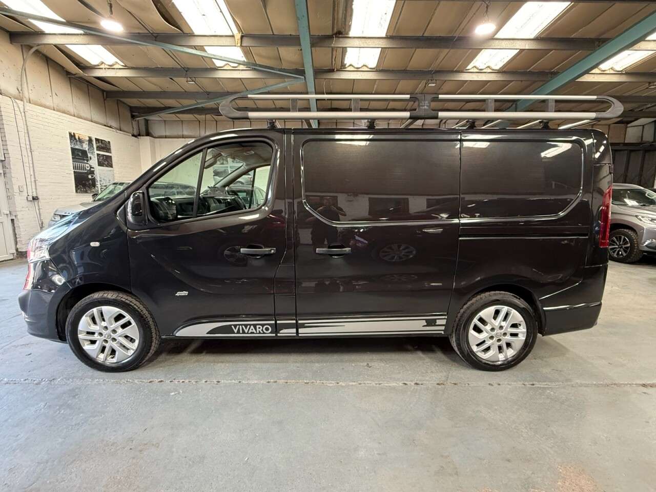 2017 VAUXHALL VIVARO 2017 VAUXHALL VIVARO