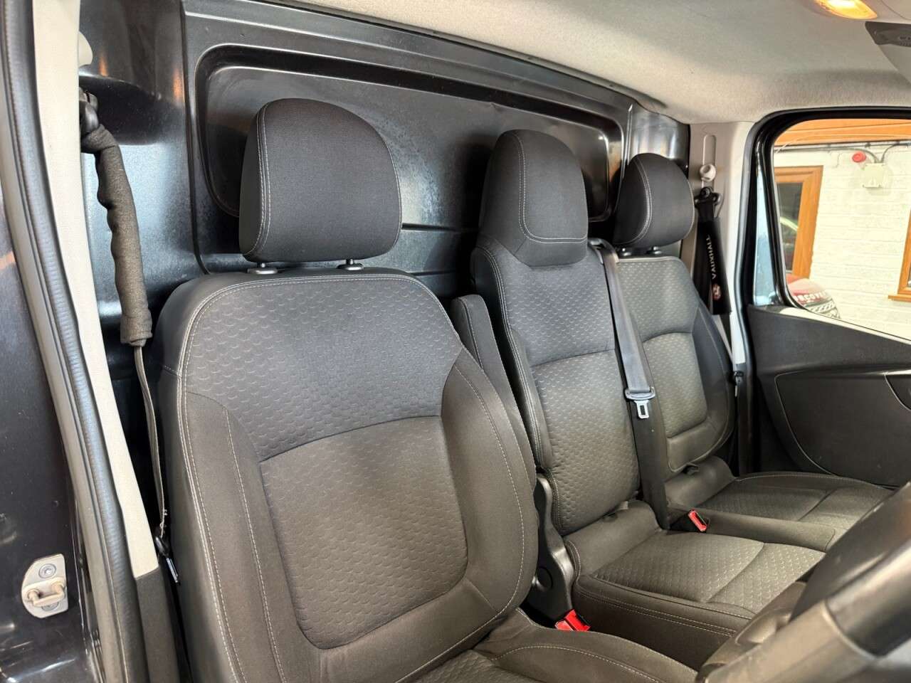 2017 VAUXHALL VIVARO 2017 VAUXHALL VIVARO