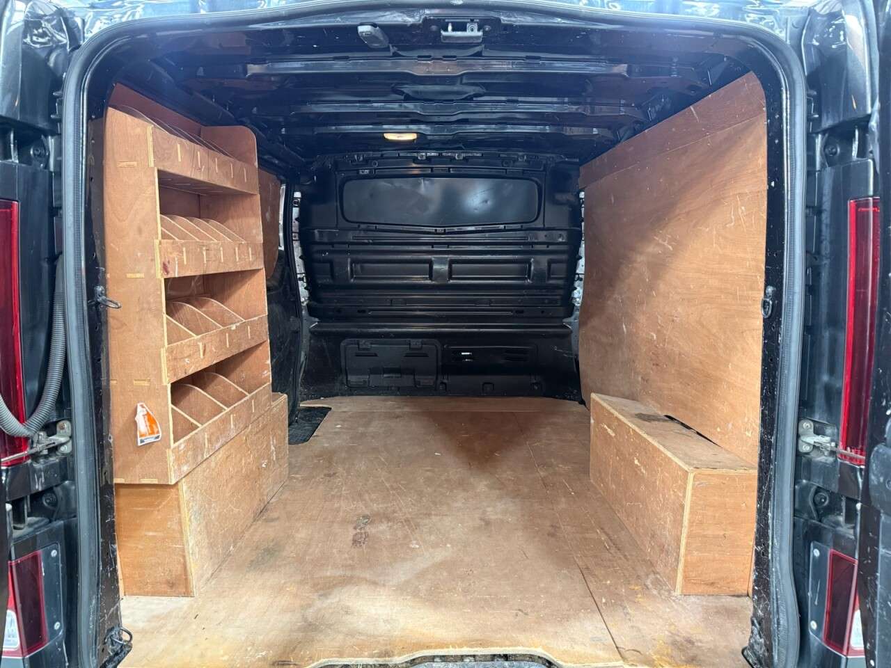 2017 VAUXHALL VIVARO 2017 VAUXHALL VIVARO