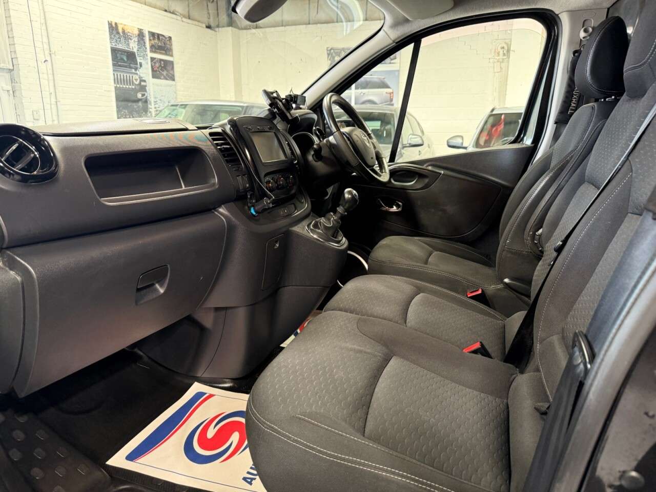 2017 VAUXHALL VIVARO 2017 VAUXHALL VIVARO