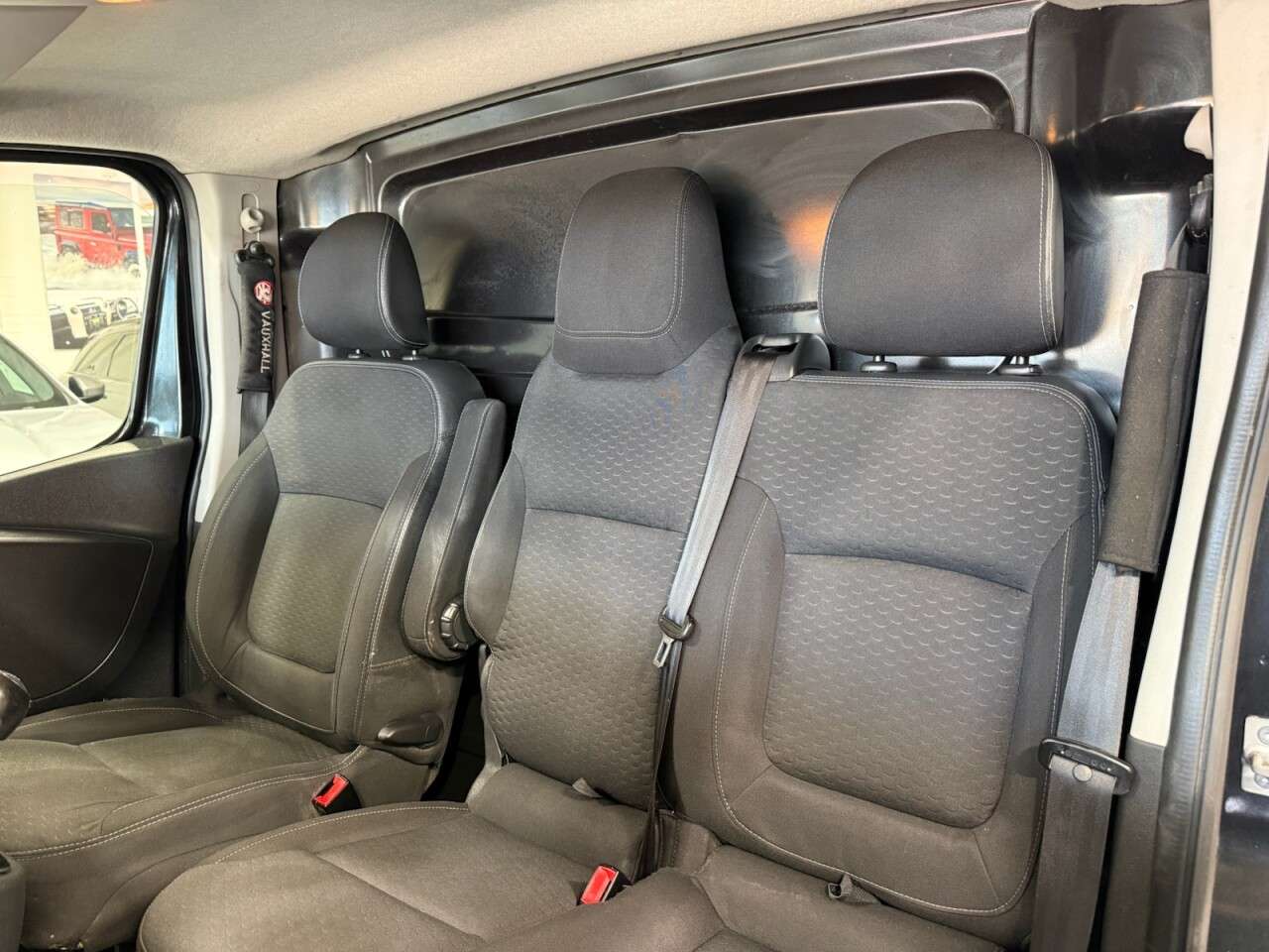 2017 VAUXHALL VIVARO 2017 VAUXHALL VIVARO