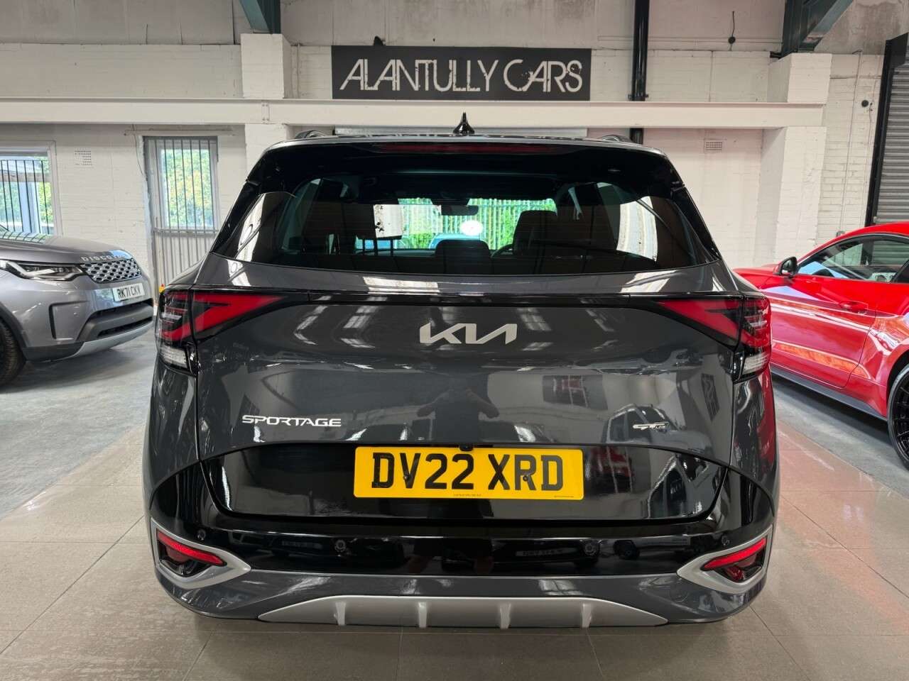 A 2022 KIA SPORTAGE 1.6 T-GDi MHEV GT-Line SUV 5dr Petrol Hybrid DCT Euro 6 (s/s) (148 bhp) A 2022 KIA SPORTAGE 1.6 T-GDi MHEV GT-Line SUV 5dr Petrol Hybrid DCT Euro 6 (s/s) (148 bhp)
