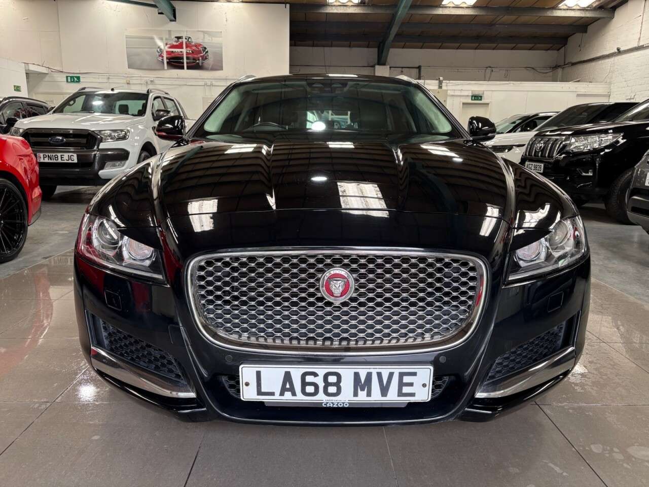 A 2019 JAGUAR XF 2.0i Portfolio GPF Sportbrake 5dr Petrol Auto Euro 6 (s/s) (250 ps) A 2019 JAGUAR XF 2.0i Portfolio GPF Sportbrake 5dr Petrol Auto Euro 6 (s/s) (250 ps)