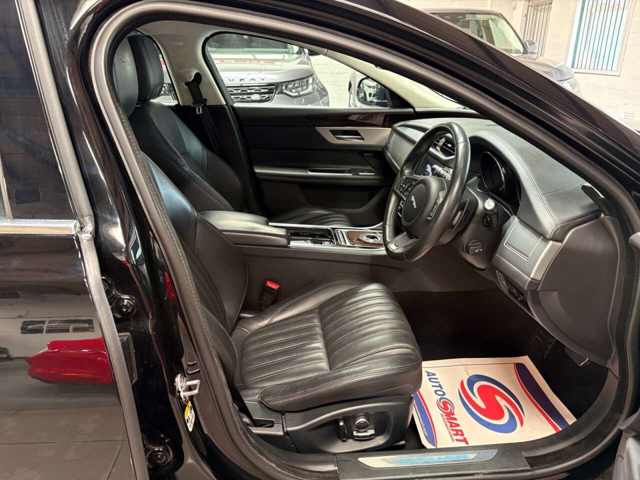 2019 JAGUAR XF 2019 JAGUAR XF
