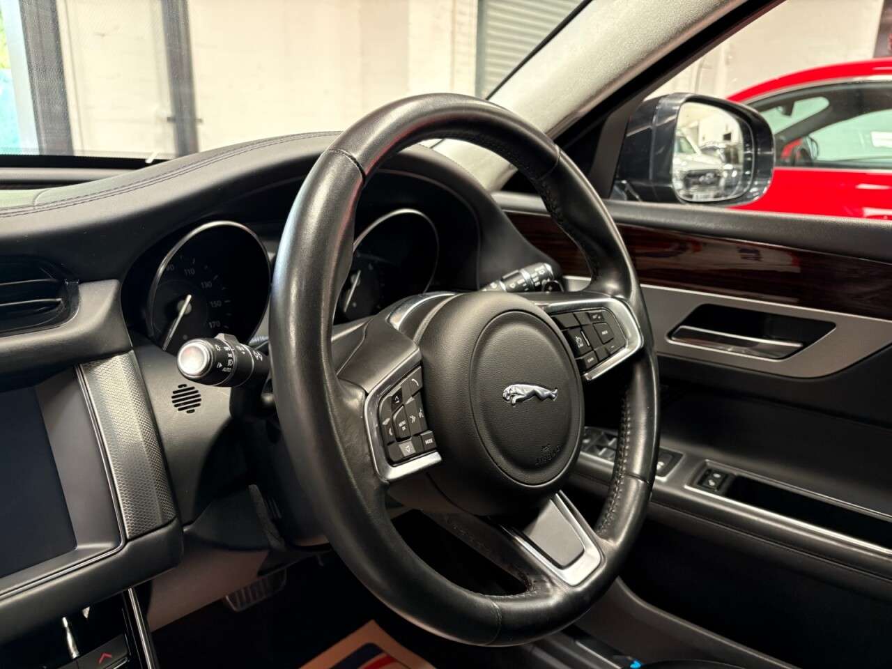 2019 JAGUAR XF 2019 JAGUAR XF
