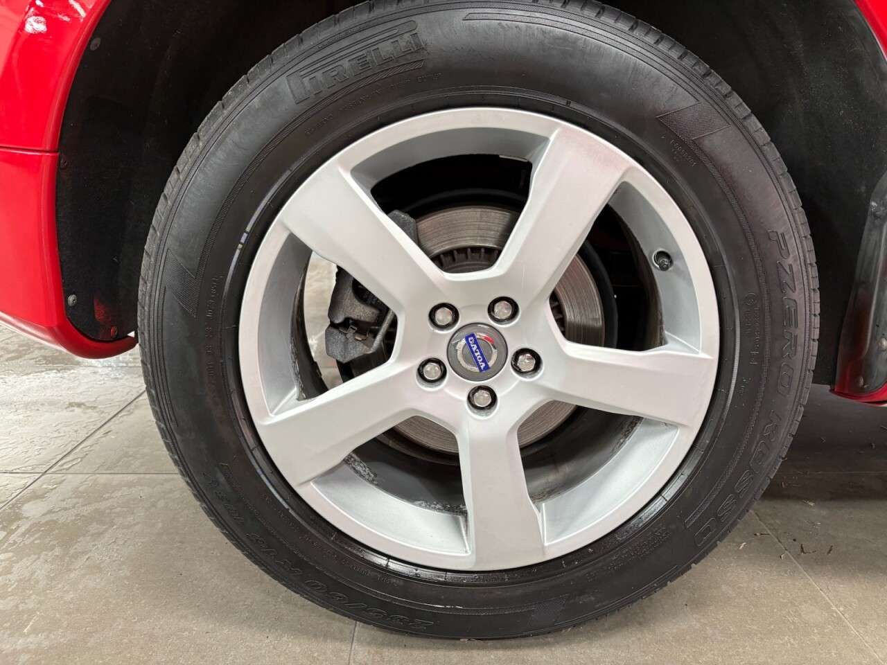 2013 VOLVO XC60 2013 VOLVO XC60