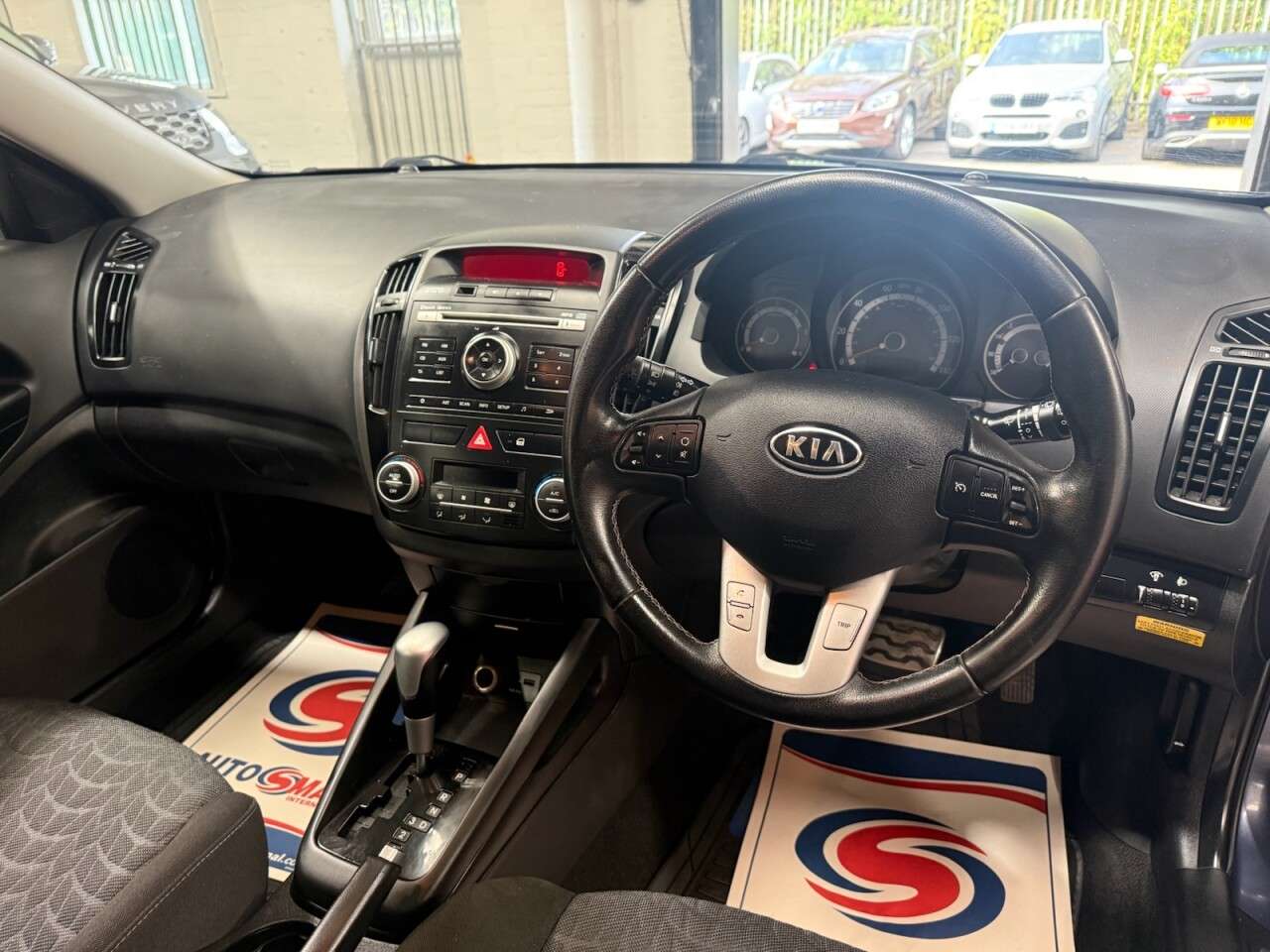 2011 KIA CEED 2011 KIA CEED