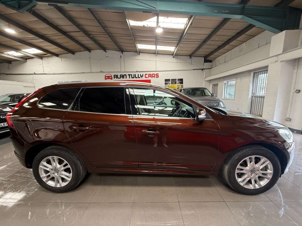 2013 VOLVO XC60 2013 VOLVO XC60