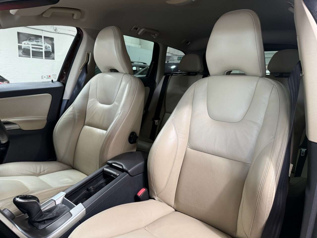 2013 VOLVO XC60 2013 VOLVO XC60