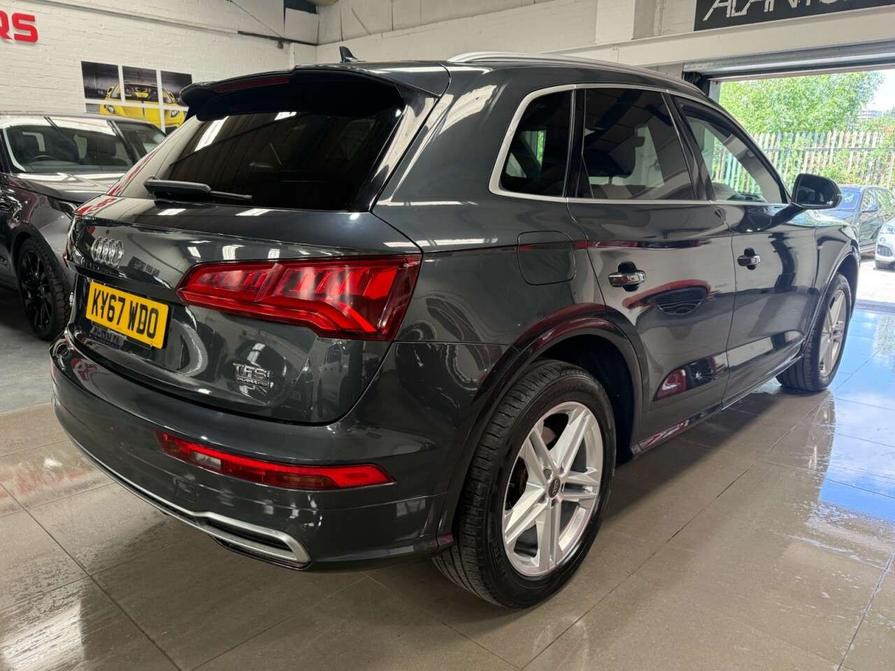 2017 AUDI Q5 2017 AUDI Q5
