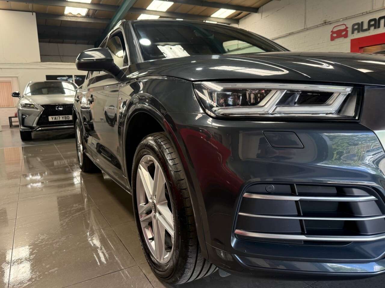 2017 AUDI Q5 2017 AUDI Q5