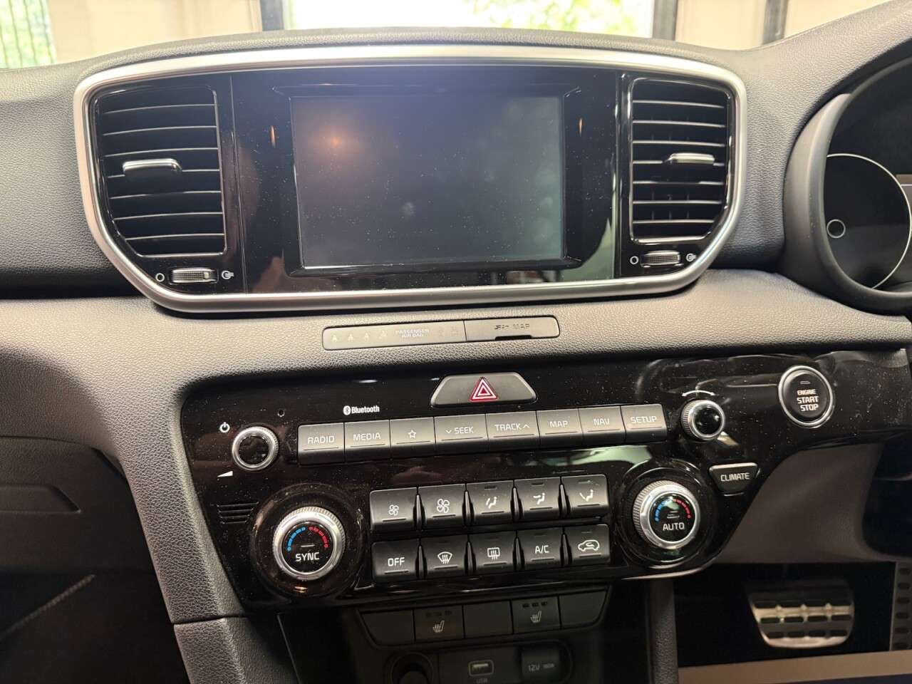 2020 KIA SPORTAGE 2020 KIA SPORTAGE