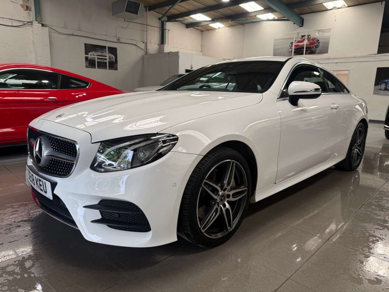 A 2018 MERCEDES-BENZ E CLASS 3.0 E350d V6 AMG Line Coupe 2dr Diesel G-Tronic+ 4MATIC Euro 6 (s/s) (258 p A 2018 MERCEDES-BENZ E CLASS 3.0 E350d V6 AMG Line Coupe 2dr Diesel G-Tronic+ 4MATIC Euro 6 (s/s) (258 p