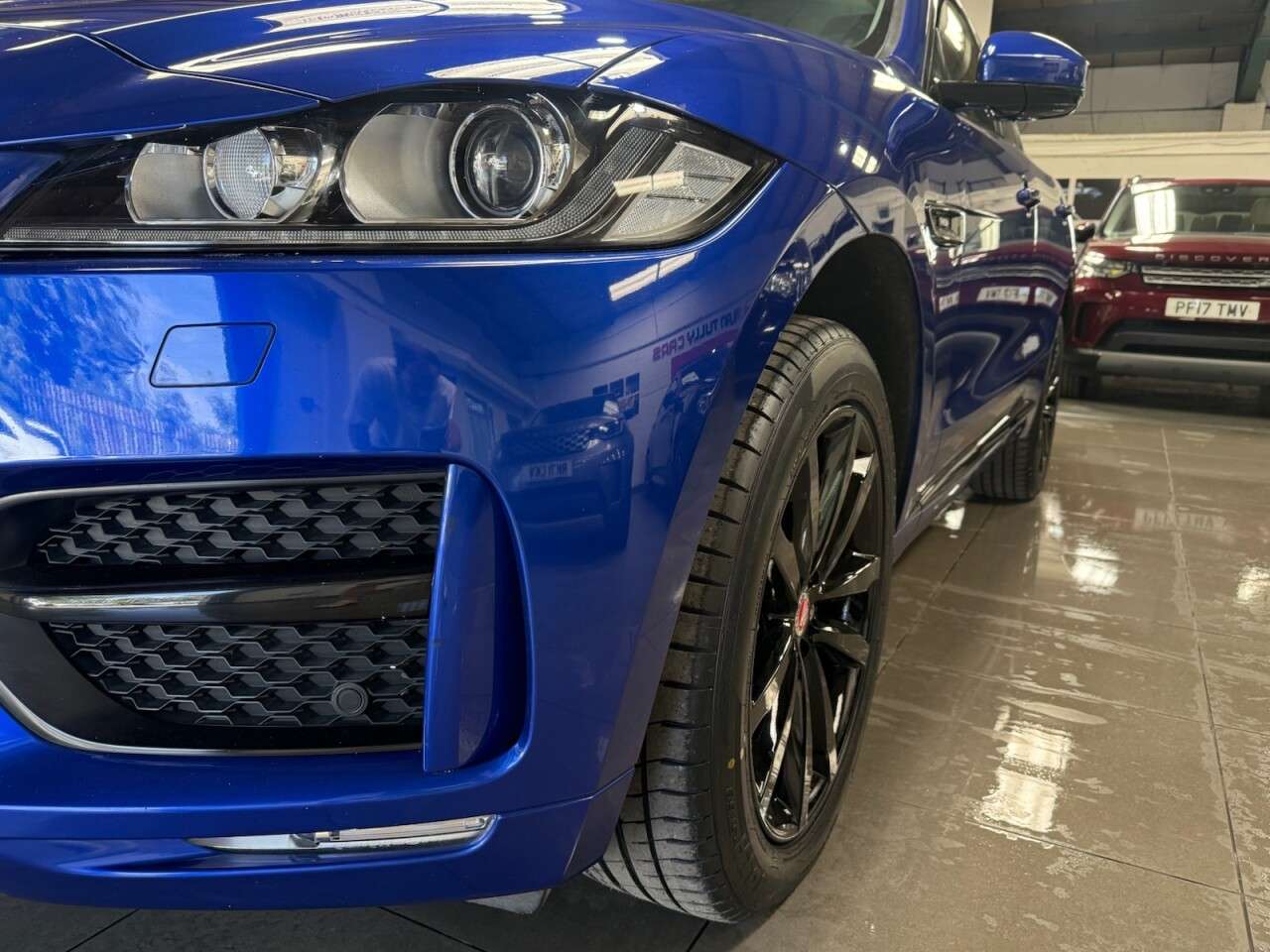 2018 JAGUAR F-PACE 2018 JAGUAR F-PACE