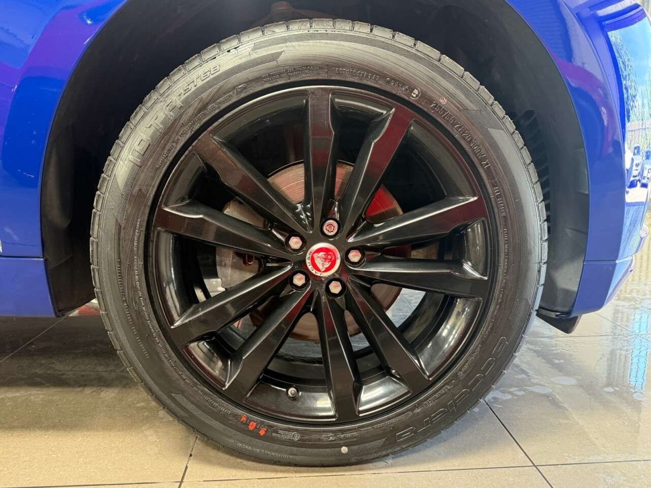 2018 JAGUAR F-PACE 2018 JAGUAR F-PACE