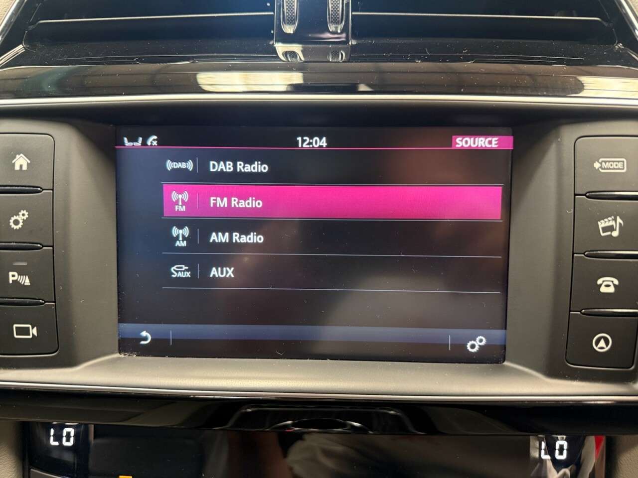 2018 JAGUAR F-PACE 2018 JAGUAR F-PACE