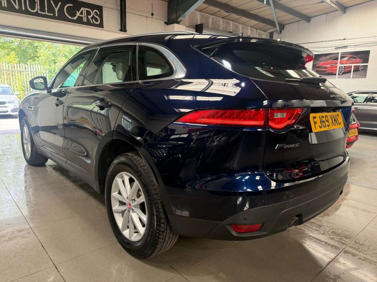 2019 JAGUAR F-PACE 2019 JAGUAR F-PACE
