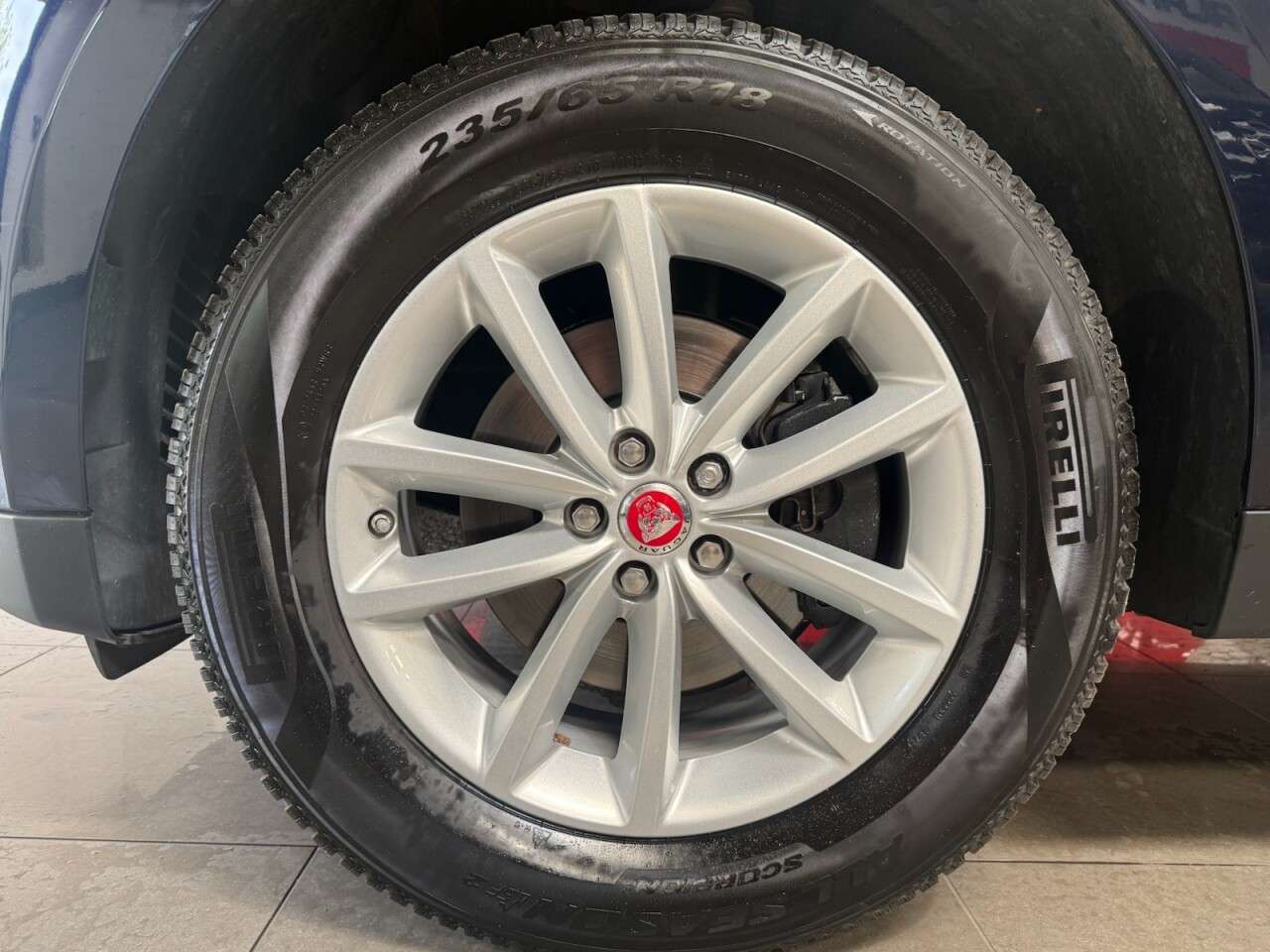 2019 JAGUAR F-PACE 2019 JAGUAR F-PACE