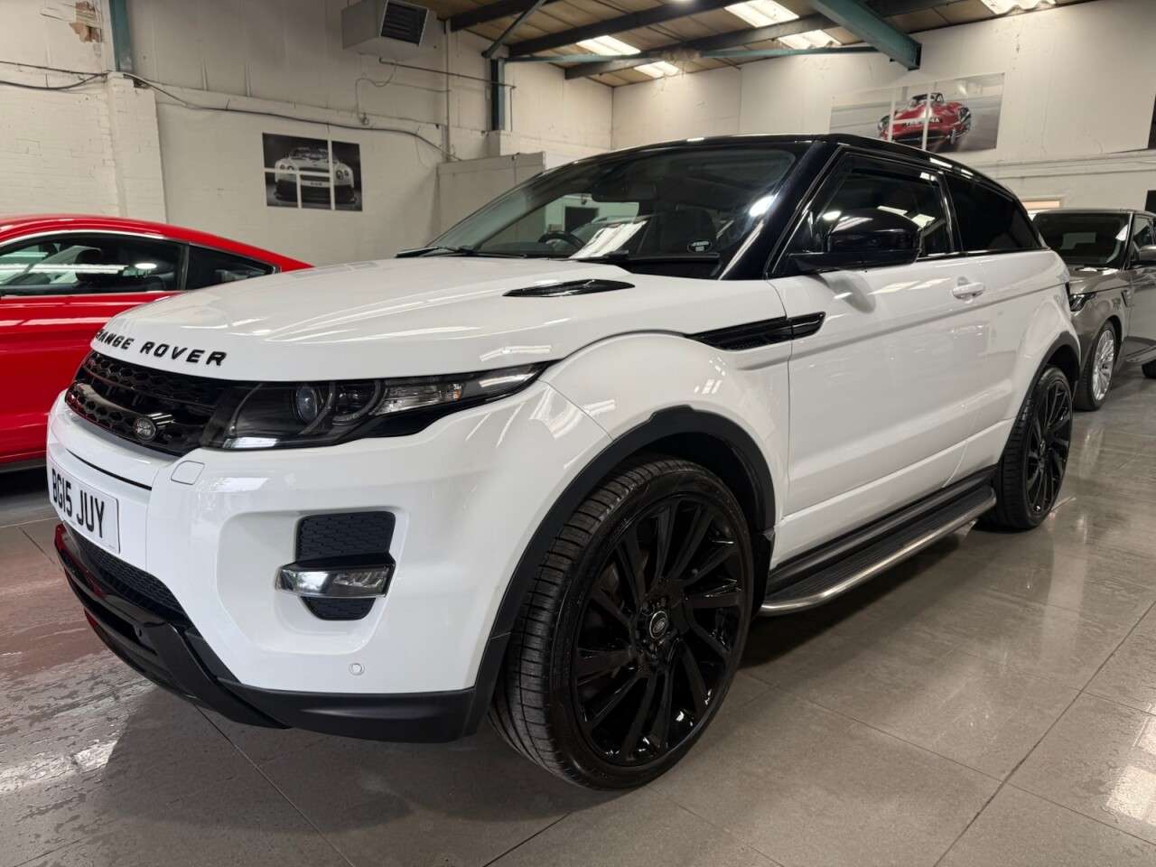 A 2015 LAND ROVER RANGE ROVER EVOQUE 2.2 SD4 Dynamic Coupe 3dr Diesel Auto 4WD Euro 5 (s/s) (190 ps) A 2015 LAND ROVER RANGE ROVER EVOQUE 2.2 SD4 Dynamic Coupe 3dr Diesel Auto 4WD Euro 5 (s/s) (190 ps)