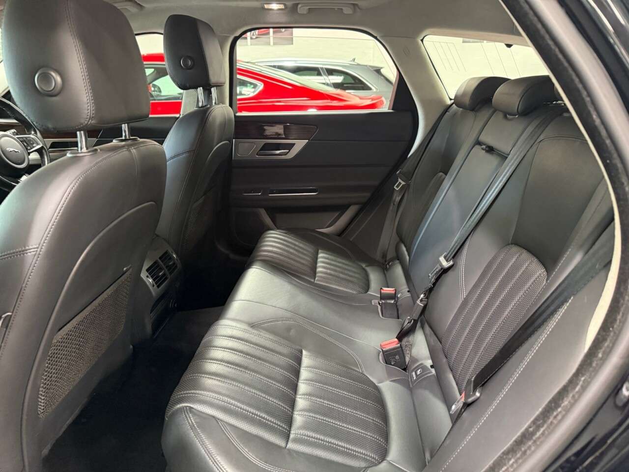 2018 JAGUAR XF 2018 JAGUAR XF