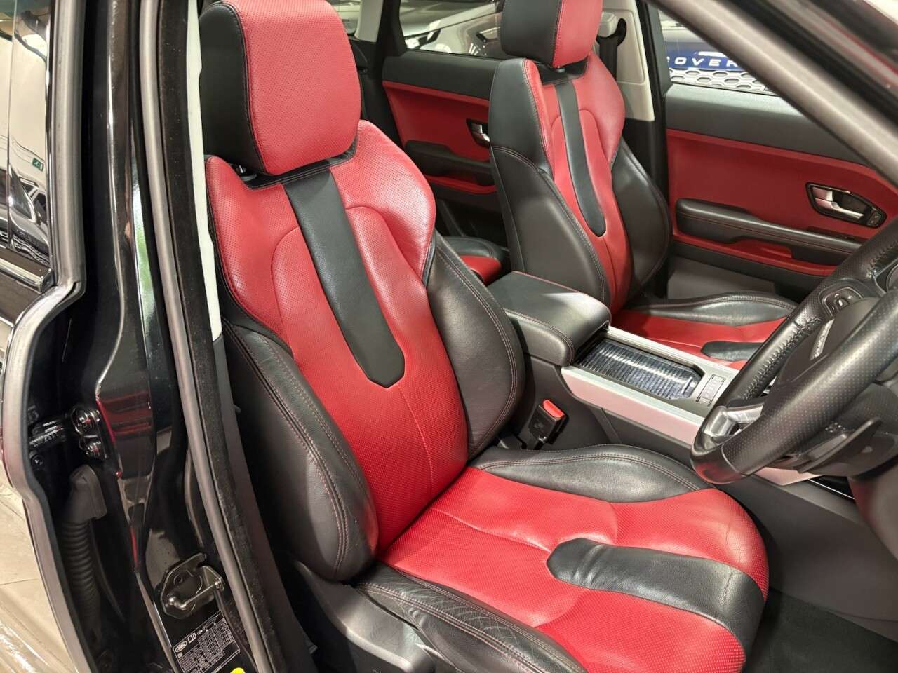 2014 LAND ROVER RANGE ROVER EVOQUE 2014 LAND ROVER RANGE ROVER EVOQUE