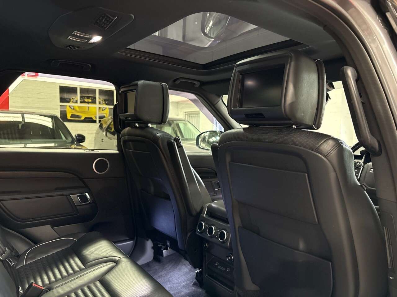 2018 LAND ROVER DISCOVERY 2018 LAND ROVER DISCOVERY
