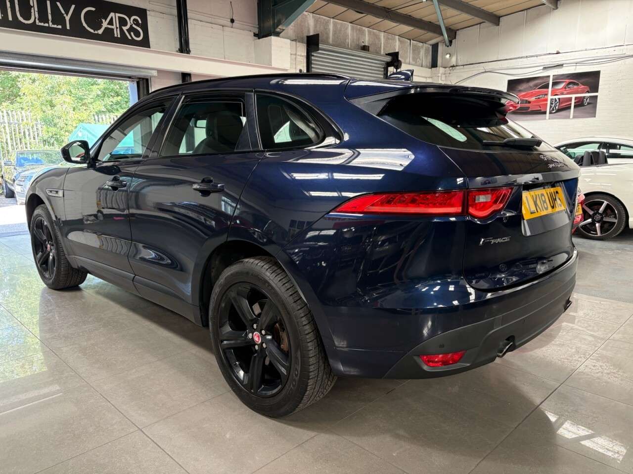 2018 JAGUAR F-PACE 2018 JAGUAR F-PACE