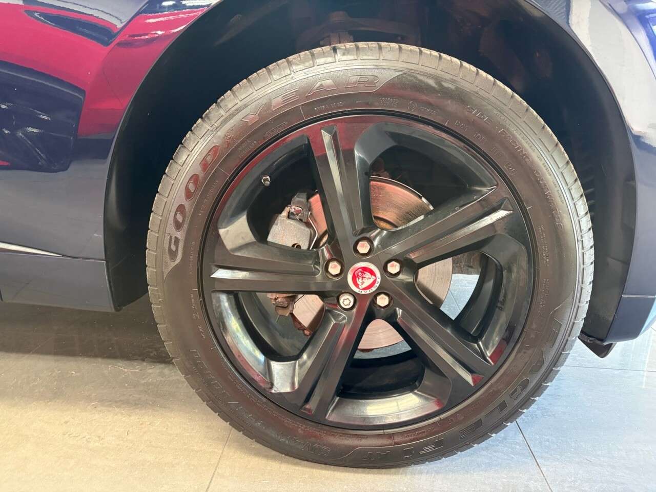 2018 JAGUAR F-PACE 2018 JAGUAR F-PACE