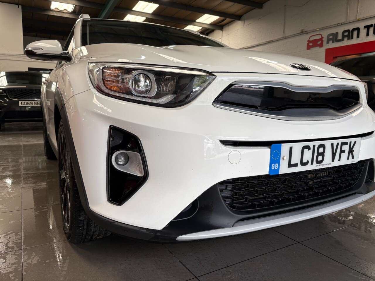 2018 KIA STONIC 2018 KIA STONIC