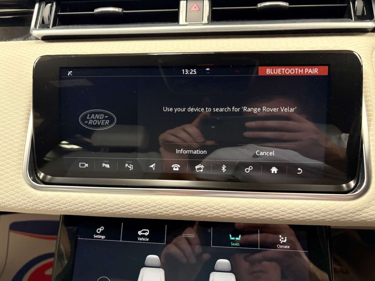 2020 LAND ROVER RANGE ROVER VELAR 2020 LAND ROVER RANGE ROVER VELAR