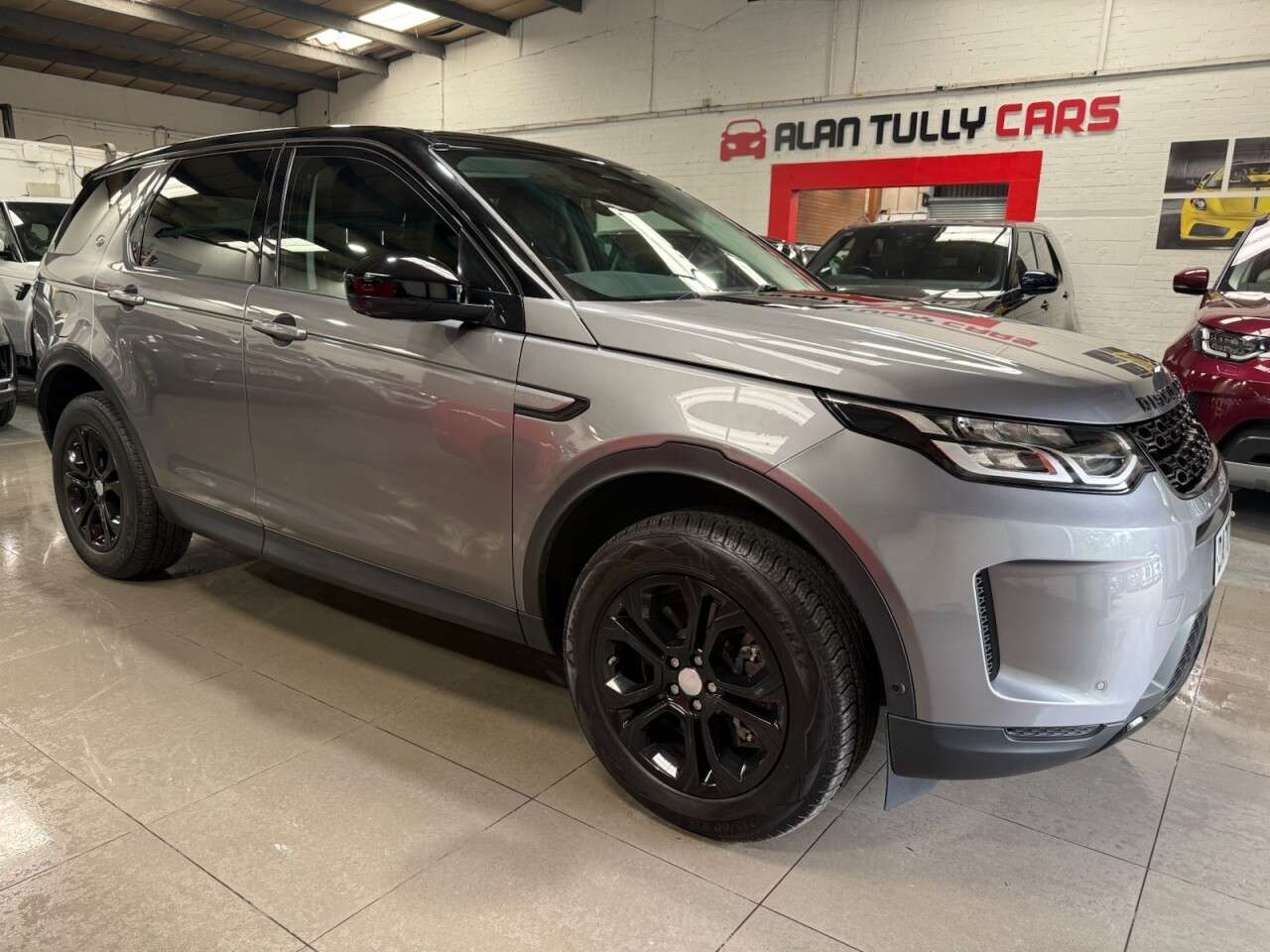 A 2020 LAND ROVER DISCOVERY SPORT 2.0 P200 MHEV S SUV 5dr Petrol Auto 4WD Euro 6 (s/s) (200 ps) A 2020 LAND ROVER DISCOVERY SPORT 2.0 P200 MHEV S SUV 5dr Petrol Auto 4WD Euro 6 (s/s) (200 ps)